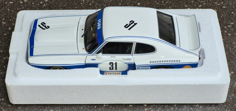 MINICHAMPS 1/18 - 180 758031 FORD CAPRI RS3100 GANADOR NORISRING 1975 - J. MASA Foto 2 de 4