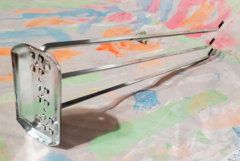 Toallero bar vintage de metal cromado con 3 brazos oscilantes ~ cocina o baño Foto 3 de 4