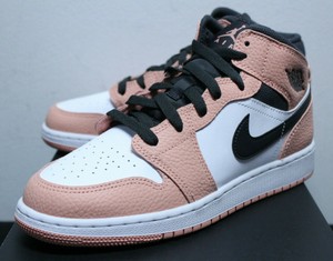 jordan retro 1 mid pink quartz