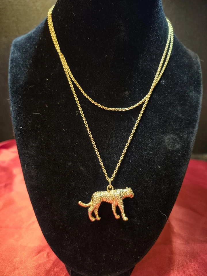 Collar colgante con dije de jaguar J.CREW joyería diseñador inmobiliario (911) Foto 2 de 4