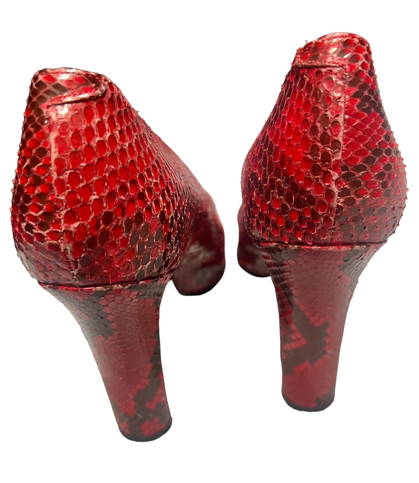 Free Lance red python effect pump heels in 38 - image 6