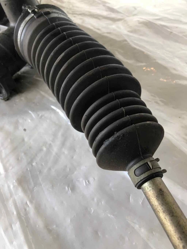 1991 - 2003 FORD ESCORT 2.0L 4 Cylinder Power Steering Gear Rack and Pinion OEM Foto 3 de 4