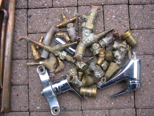 6 kg Kupferschrott Rohre und 7 Kg Messingschrott Sanitär usw. - Bild 5 von 7