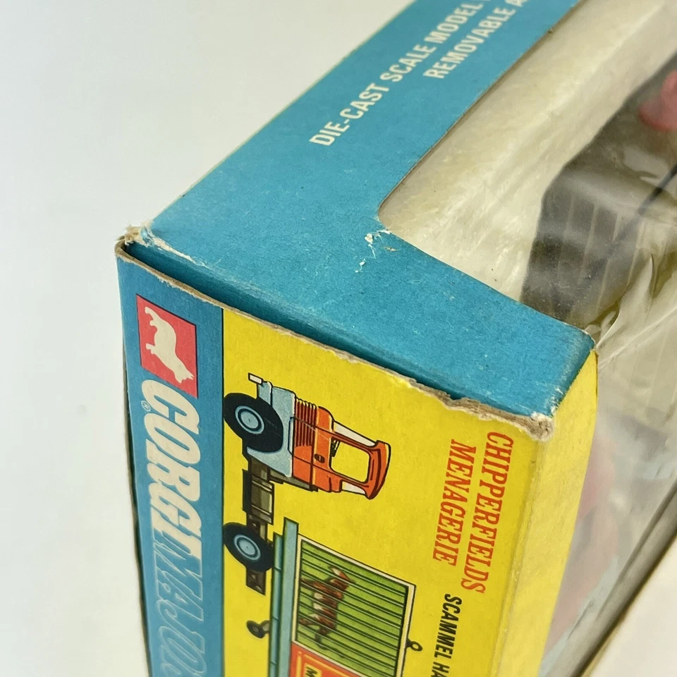 Vintage Boxed Corgi Toys No. 1139 Chipperfields Menagerie Scammel Handyman MK3 - Image 4 of 4