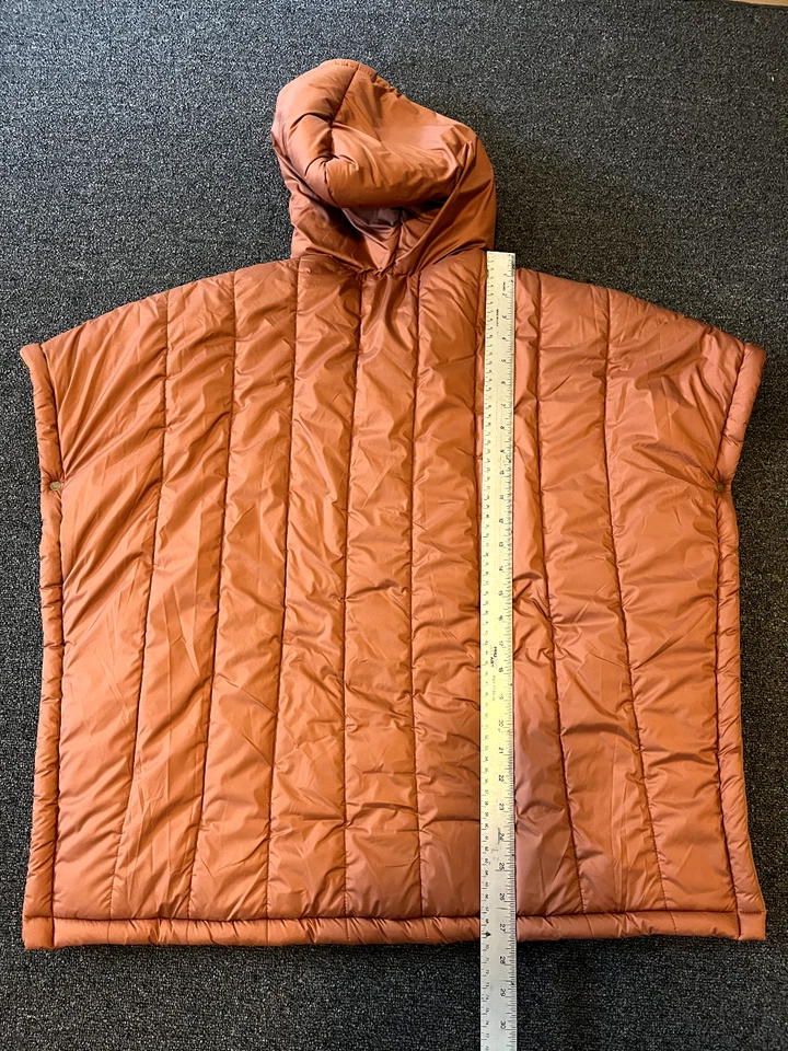 ¡AGOTADO! OMAMI MINI PONCHO UNISEX JUVENIL ACOLCHADO NYLON US 12 - COLOR ÓXIDO Foto 2 de 4