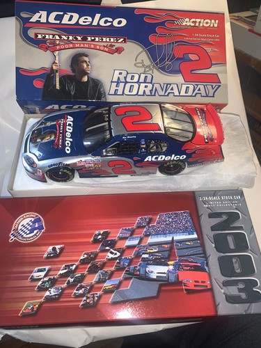 Ron Hornaday #2 AC-Delco Franky Perez 2003 Chevrolet Diecast Car 1:24 2,076 - Picture 2 of 15