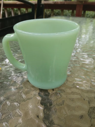 Vintage FIRE KING Anchor Hocking JADITE Restaurant Ware C Handle 6 oz Coffee Mug