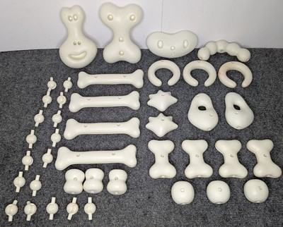 42 Piece Curious Bonz Bones a building bone-anza! 1998 Building Skeleton Incomp.