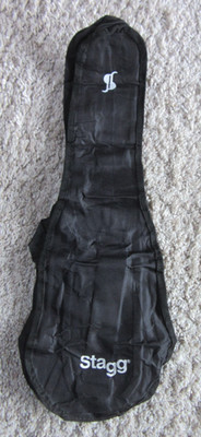 Stagg Tasche für Sopran Ukulele - Nylon Schwarz