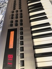 Roland RS-5 Synthesizer Vintage Keyboard Classic Roland Sounds