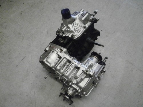 TOYOTA LANDCRUISER HZJ75 SERIES GEARBOX & TRANSFER CASE RECONDITIONED EXCHANGE - Picture 4 of 5