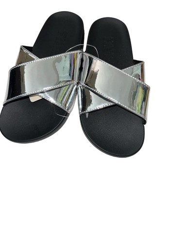 Victoria's Secret Pink Crisscross Slides/Sandal Black/Silver Small 5/6 NWT - Picture 2 of 5
