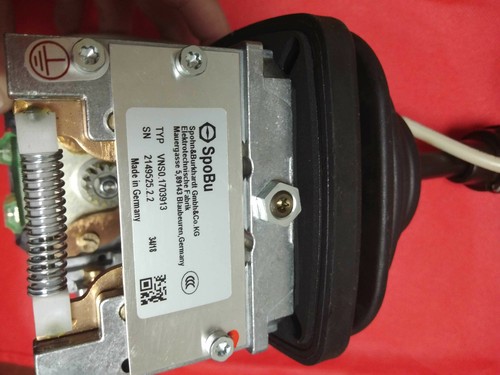 USED VNS0.1703913 FAST SHIP BY DHL OR EMS - Picture 3 of 4