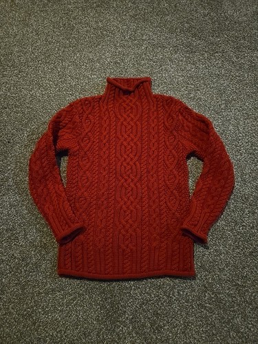 ARAN CRAFTS 100% Merino Wool Sweater Womens Small Red Cable Knit Fisherman