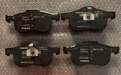272343 KIT 4 FRONT BRAKE PADS FOR C70, S70, V70 ORIGINAL VOLVO