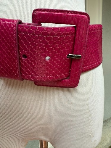 Carolina Herrera Pink Wide Snakeskin Belt, Size L - Picture 5 of 12