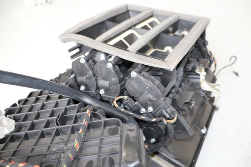 Porsche Cayenne 958 92A 2013 Heater Evaporator Core Assembly Box RHD J168 - Foto 6 di 9