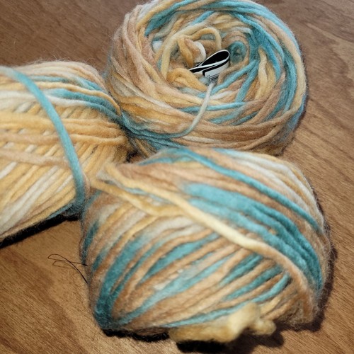Caron Felt-It 100% Wool Adobe Multi-Color Yarn Lot of 3 5.5oz or 279 yards - Picture 3 of 15