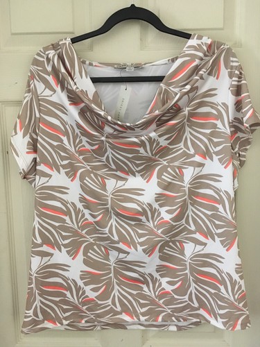 Neu mit Etikett Larry Levine Größe XL Hemd Blumenmuster Oberteil weiß Hawaii Kreuzfahrt U-Ausschnitt - Bild 1 von 4