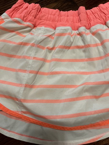Lululemon Run Track Attack Skirt Skort Blue & White Stripe Size 6? - Picture 3 of 11