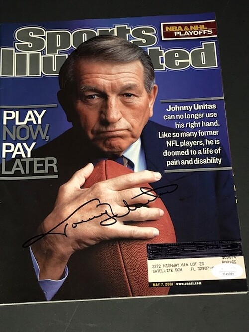 NFL Colts Johnny Unitas Autographed Sports Illustrated (JSA)