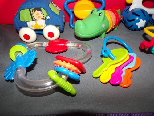 Fisher Price Rainbow Clicker Alligator Shell Core Rolling Pony Soft car Keys +++ - Picture 5 of 7
