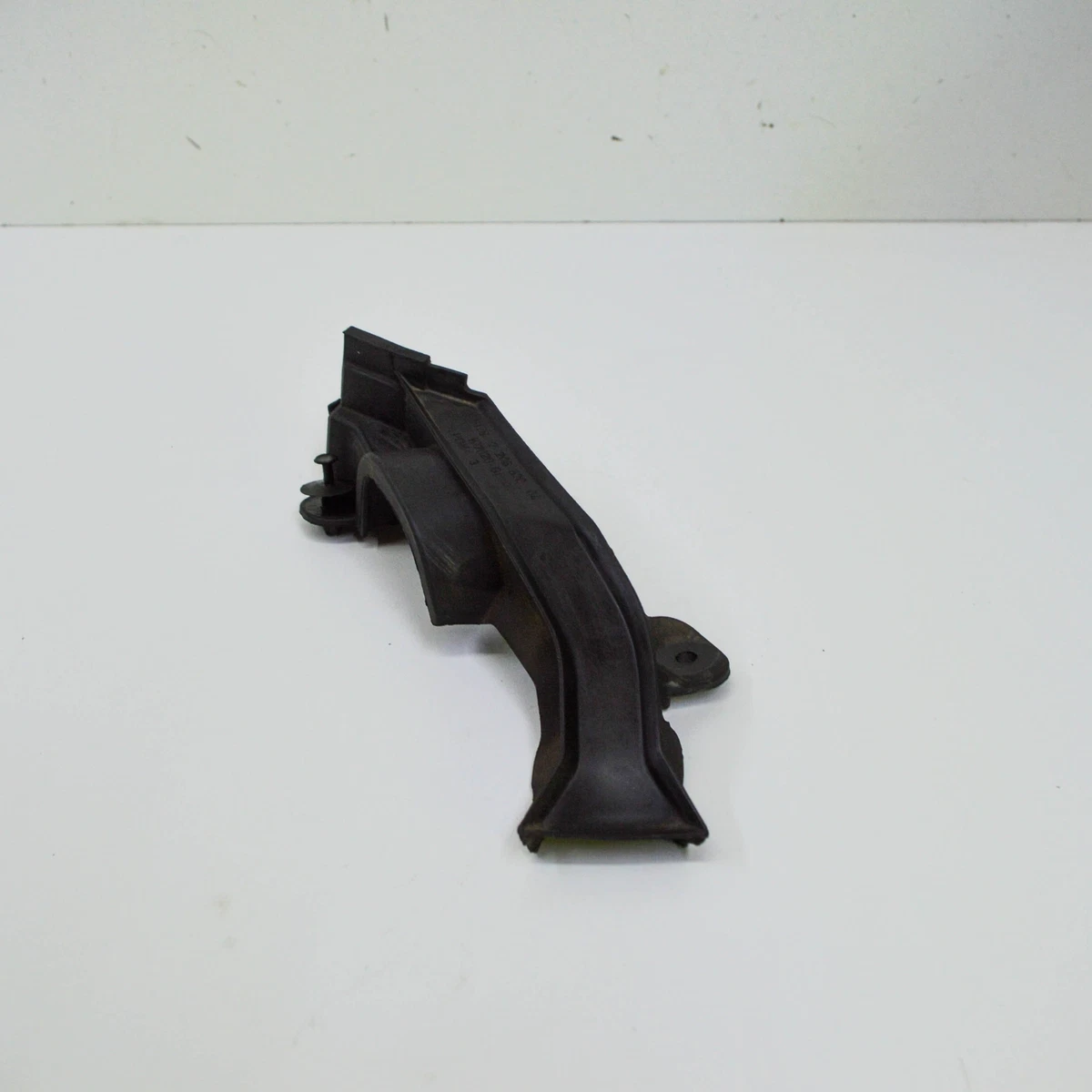 BMW 5 Touring F11 2010 Engine Compartment Part 7206570 18110334 | eBay