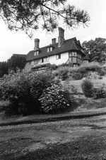 John Lennons new home Kenwood St Georges Hill Weybridge 1964 Old Photo 2