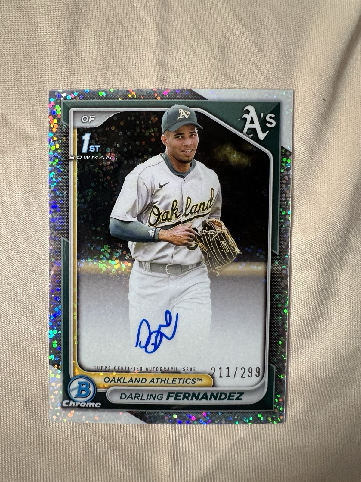 DARLING FERNANDEZ 2024 BOWMAN CHROME 1ST AUTOGRAPH SPECKLE /299 ROOKIE CPA-DF