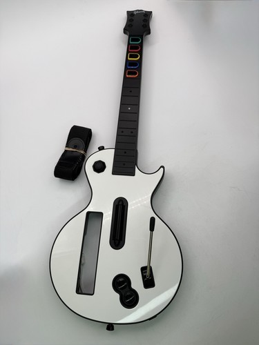 Nintendo Wii Guitar Hero Controller Gibson Les Paul RedOctane 95125.805 W/Strap