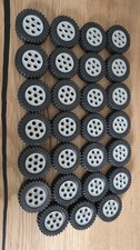 Alle Räder des Lego 5590 Model Team Truck aus 1990.  13x24 Komplettrad 27x 