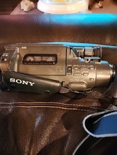 Sony CCD-FX310 video 8 Handycam Video Camcorder No Battery For Parts Only