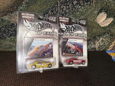 Hotwheels Milestone Moments HOF Snake vs Mongoose NIP