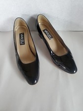 Vintage Vaneli Size 9 M Patent Leather Mid High Heel Pumps Block Black