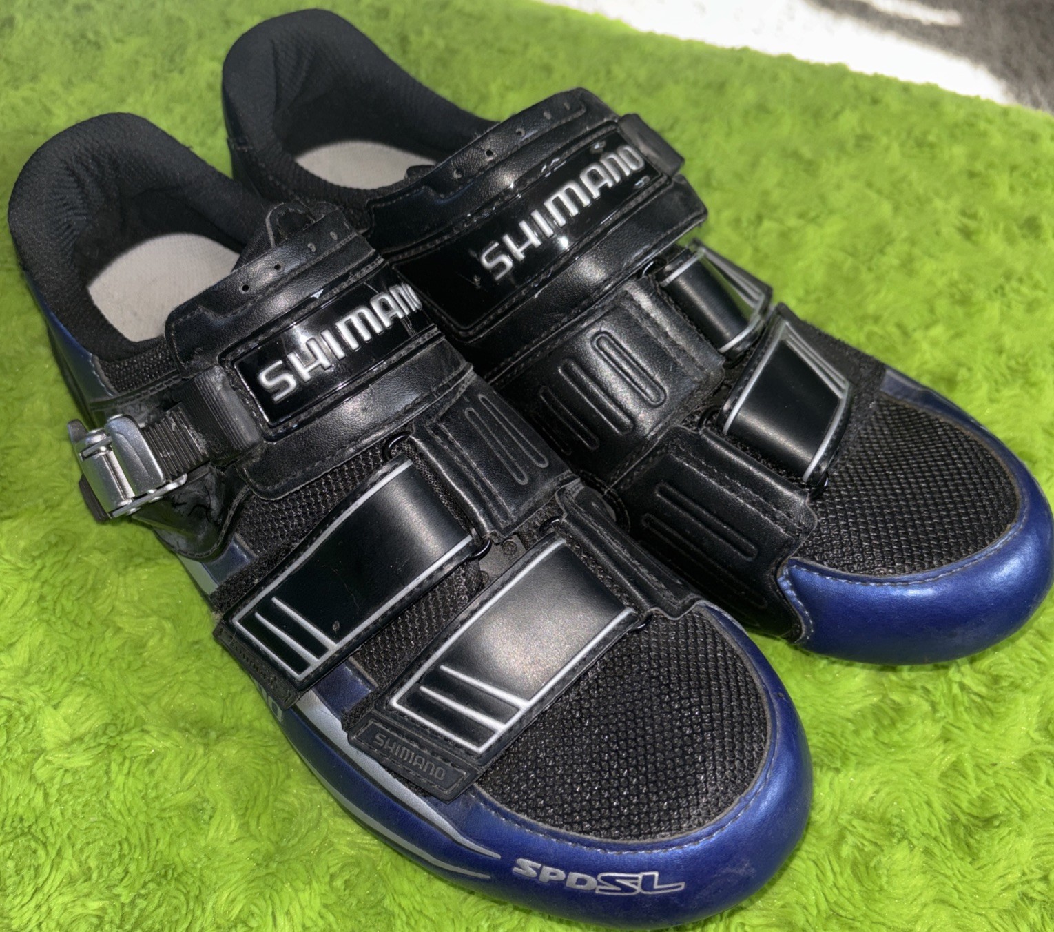 Shimano Road Biking Shoes SPD-SL SH -R130B Cycling Shoes  Size EU 43 US 9