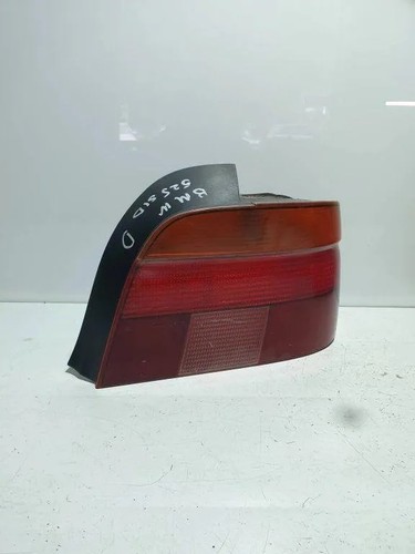 BMW 5 E39 Rücklicht hinten rechts 8358032 2VP00724002 1996 32262401