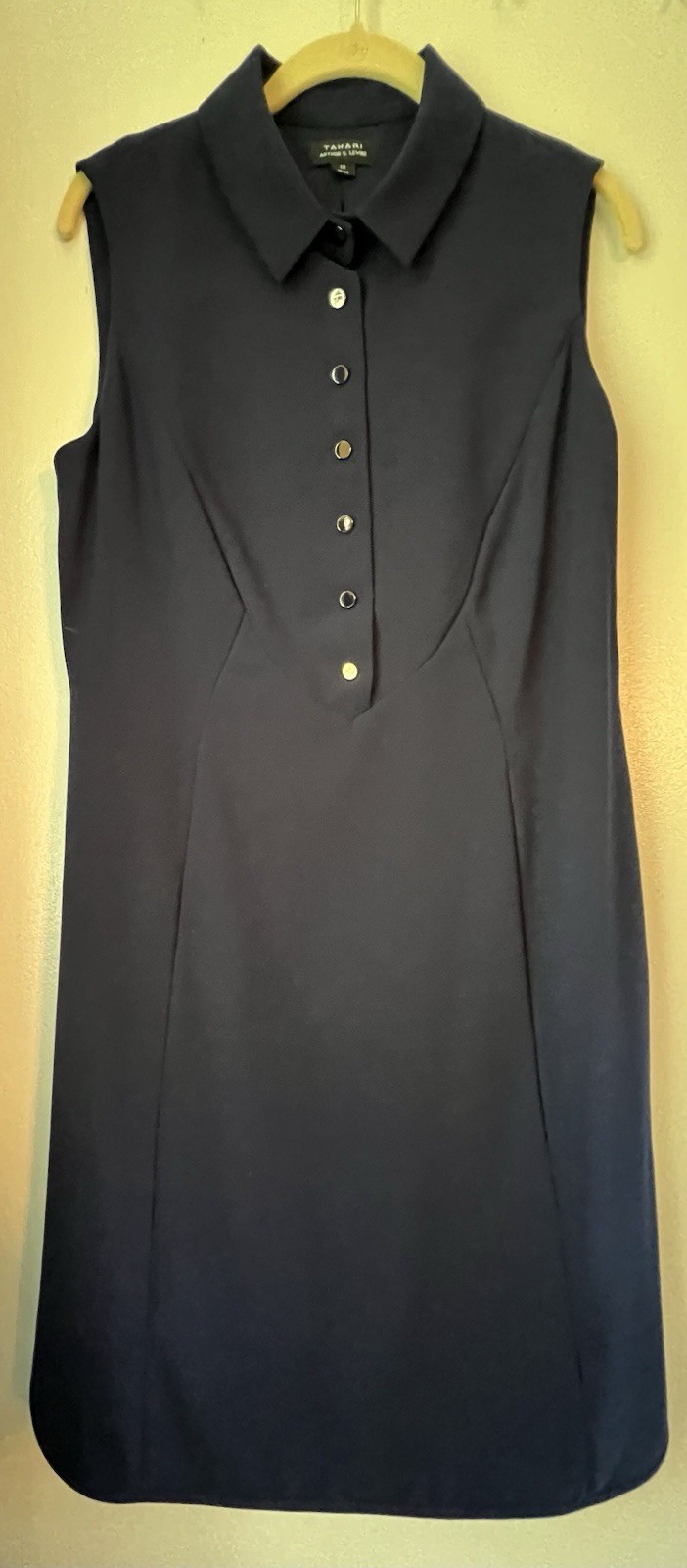 Tahari Arthur S. Levine Size 12 Collared, Sleeveless Navy Shirt Dress