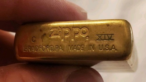 Vintage brass 1998 zippo lighter with Colt badge on the front Good working order - Picture 4 of 10