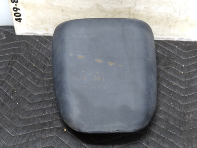 しー。 94-96 Kawasaki Ninja ZX9 R Rear Seat Base Pan Saddle OEM 53001