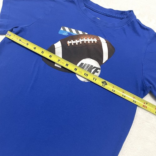 The Nike Tee T-shirt Blue Football Graphic Youth Boy’s Size Medium - Picture 4 of 6
