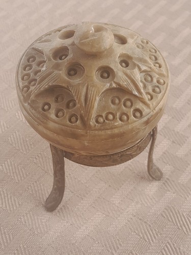 Lote De 7 Mini Cuencos De Colección De Piedra Jabonera Con Tapas  - Imagen 8 de 13