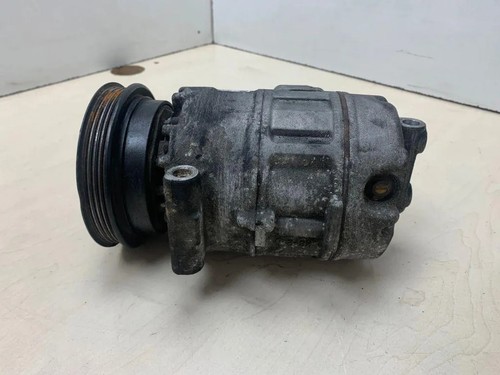 VW PASSAT Variant B6 3C5 Kondensatpumpe Klimaanalge 8D0260808 34185429