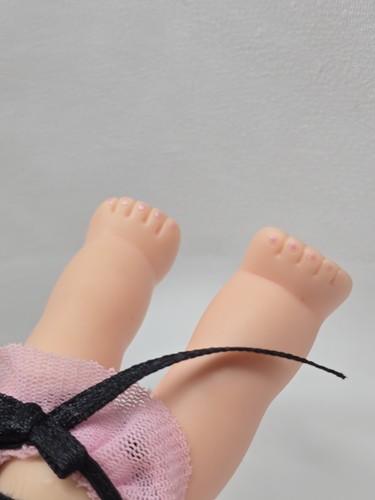Bratz Babyz The Movie - Nora Doll 2006 MGA  - Picture 13 of 15