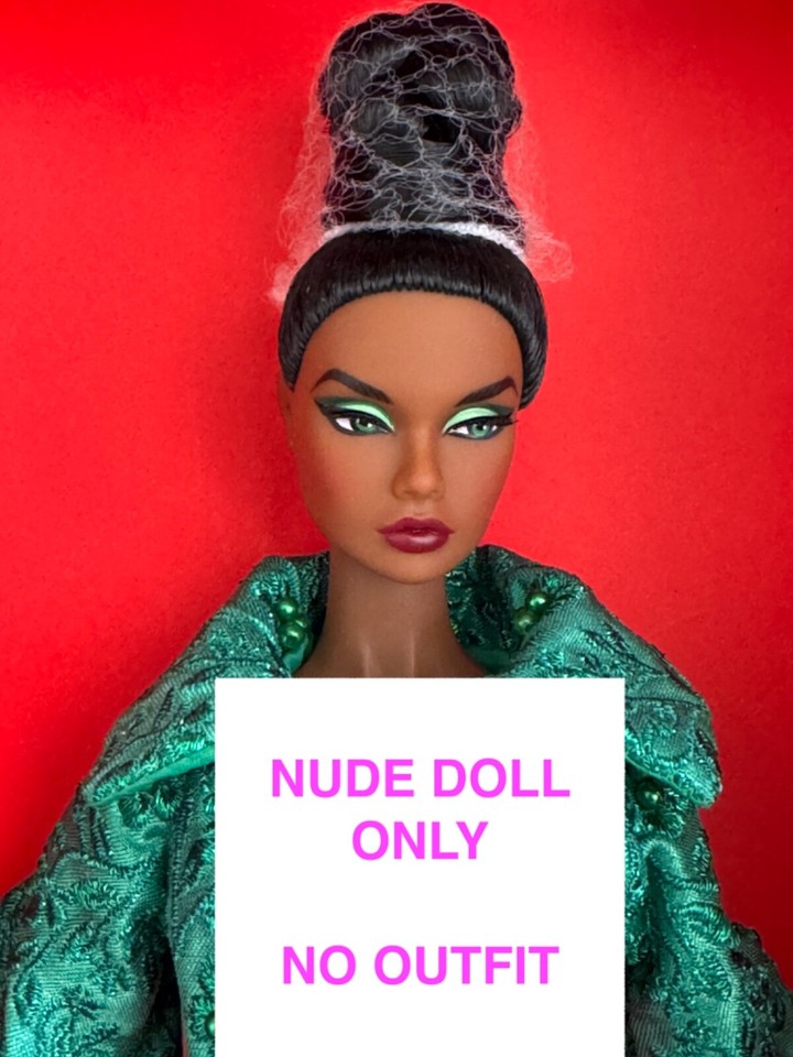 Fashion royalty METEOR New with box and CAO - vendue nue