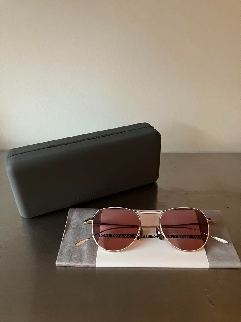 YUICHI TOYAMA U-081 color 04 Sunglasses with Case and Cloth YUICHI TOYAMA U-081 color 04 Sunglasses with Case and Cloth
