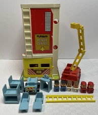 VINTAGE 1973 Playskool RESCUE CENTER #470 Firehouse Playset Hospital Accessories