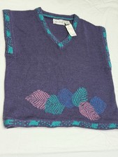 Vintage Alpenblick 100 wool Women  s Sweater Vest Purple NWT Size 38 US 6