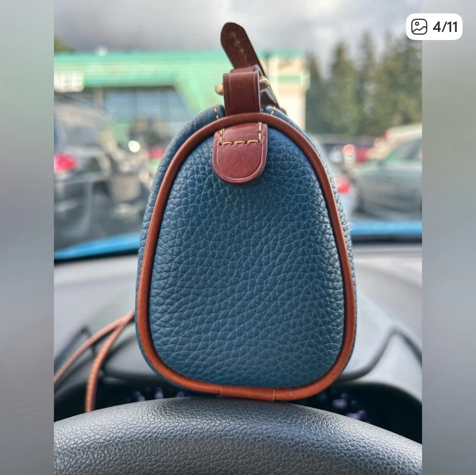 Bandolera Dooney & Bourke Dillen barril pequeño Foto 4 de 4