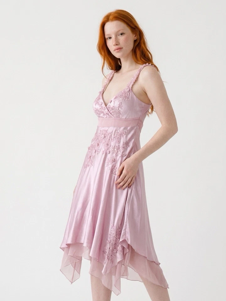 Vestido Sue Wong Y2K Rosa Lavanda Talla 6 Excelente Vintage 3D Flores Cuentas - Imagen 2 de 4