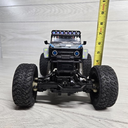 New Bright RC Blue Ford Bronco 1:15 Rock Crawler *Parts or repair* - Picture 13 of 13